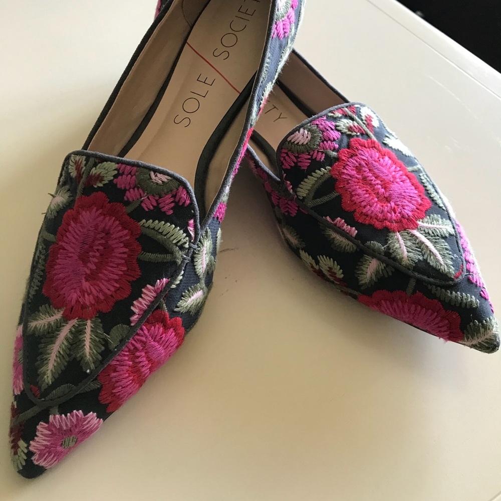 Sole Society Floral Flat